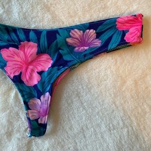 LSPACE cheeky/thong bikini bottoms